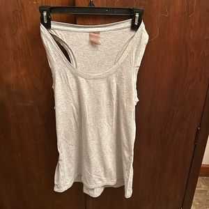 Trendy calla tank top. Size medium